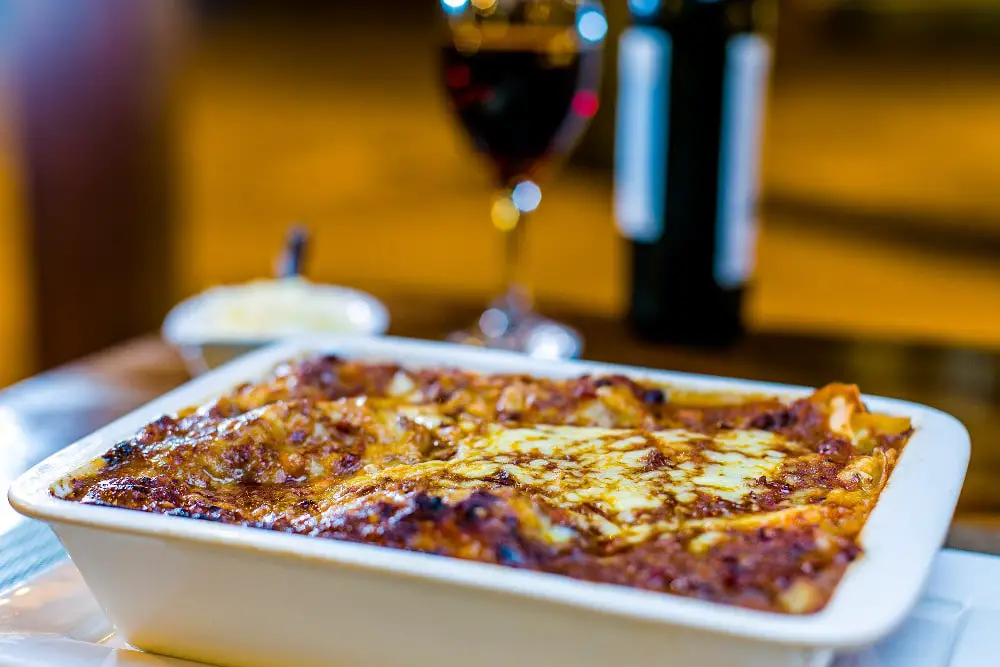 Pairing Wine With Lasagna | Vino Critic